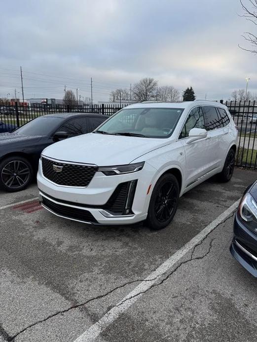 used 2021 Cadillac XT6 car, priced at $29,990