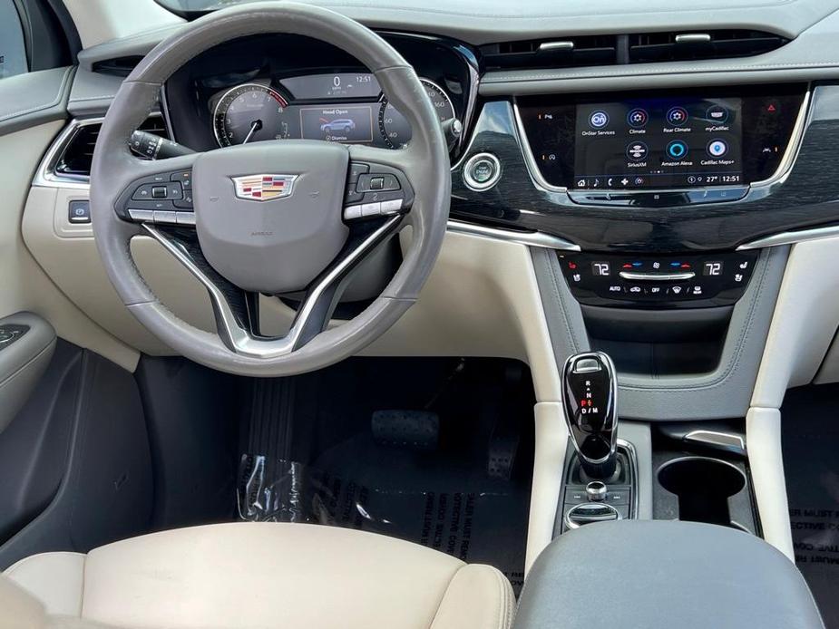 used 2021 Cadillac XT6 car, priced at $29,990