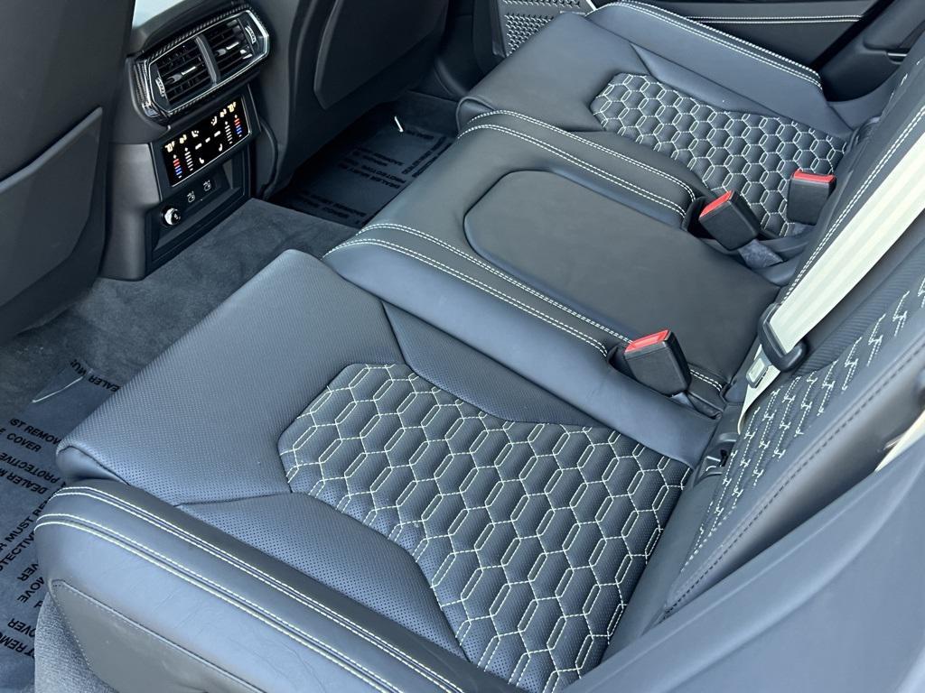 used 2022 Lamborghini Urus car, priced at $207,990