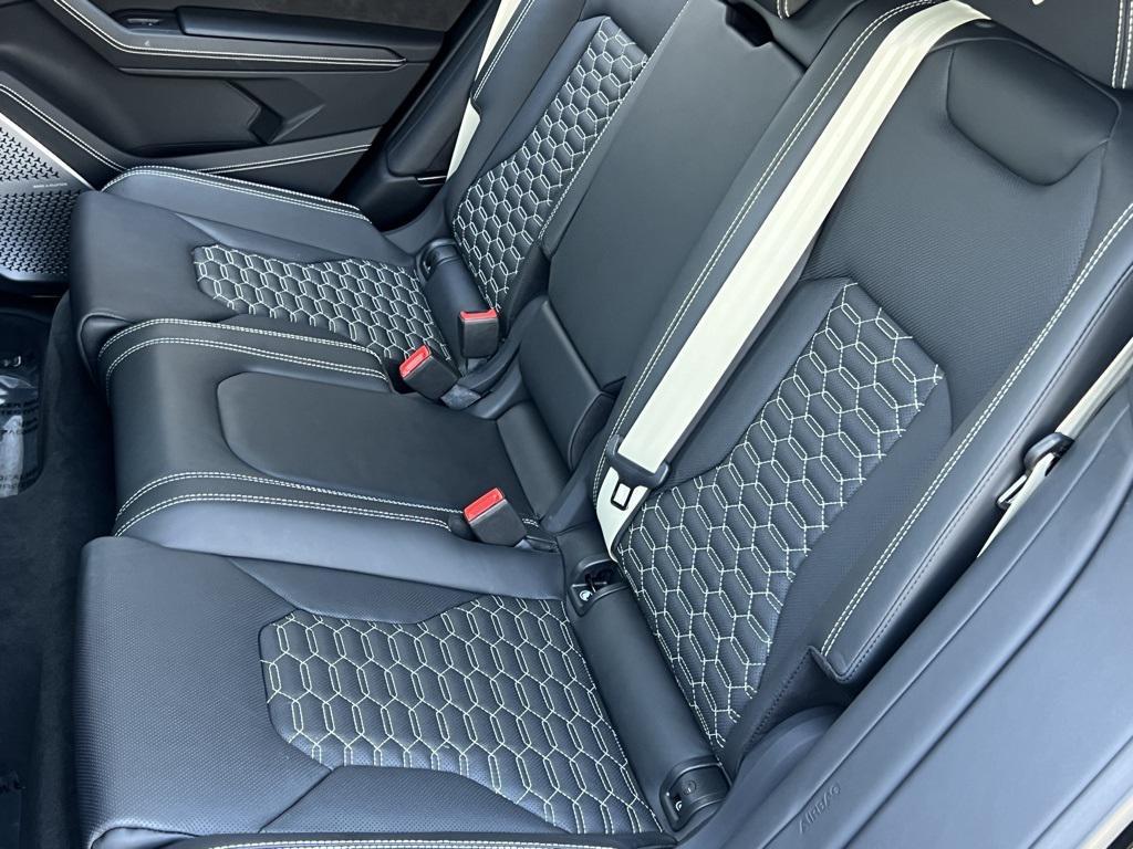 used 2022 Lamborghini Urus car, priced at $207,990