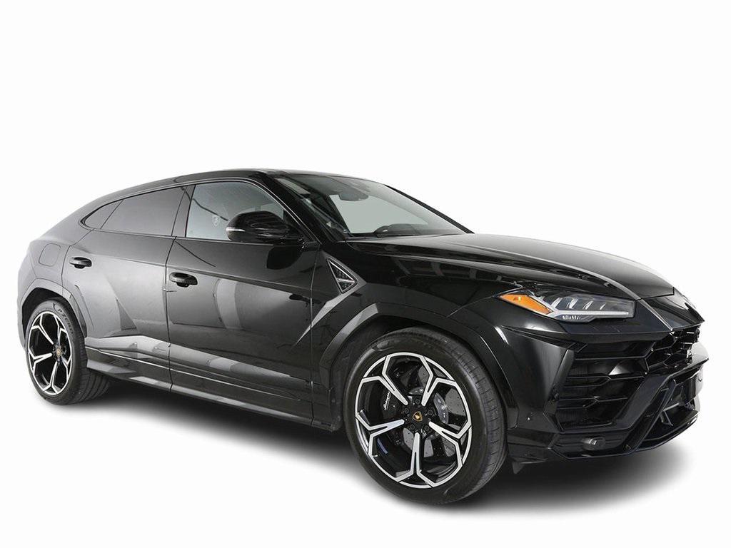 used 2022 Lamborghini Urus car, priced at $207,990