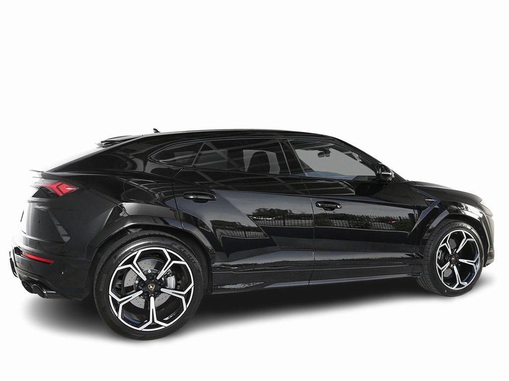 used 2022 Lamborghini Urus car, priced at $207,990