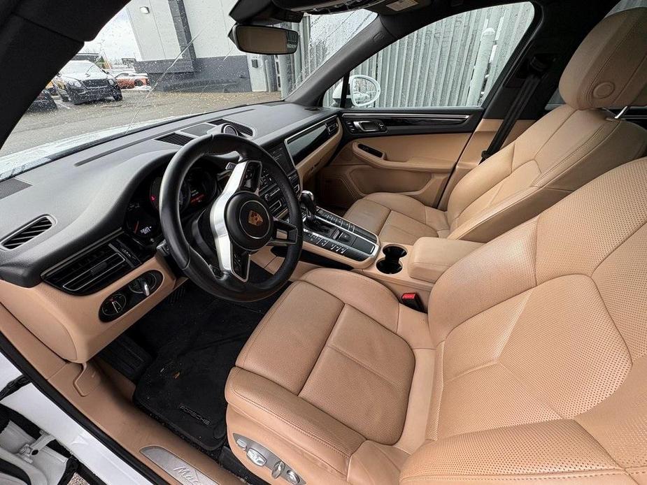 used 2020 Porsche Macan car