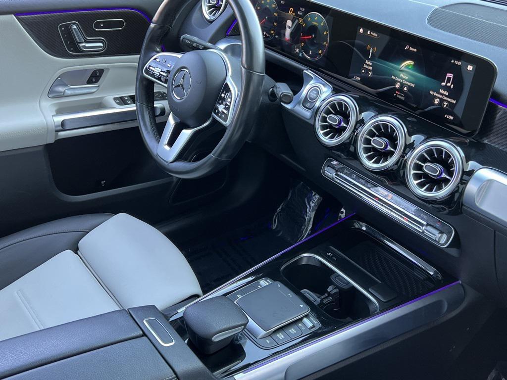 used 2022 Mercedes-Benz GLB 250 car, priced at $30,990