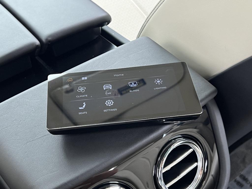 used 2023 Bentley Bentayga car, priced at $139,990