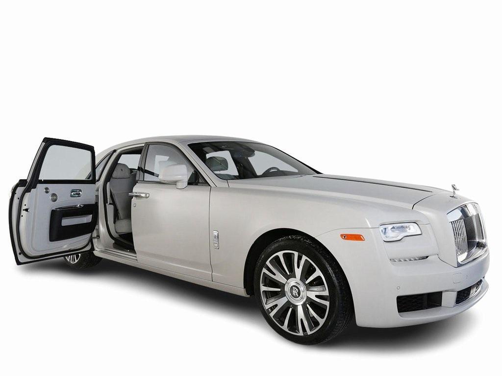 used 2019 Rolls-Royce Ghost car, priced at $164,990