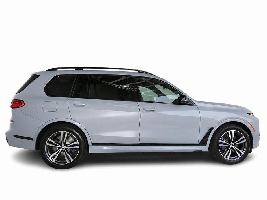 used 2025 BMW X7 car, priced at $106,990