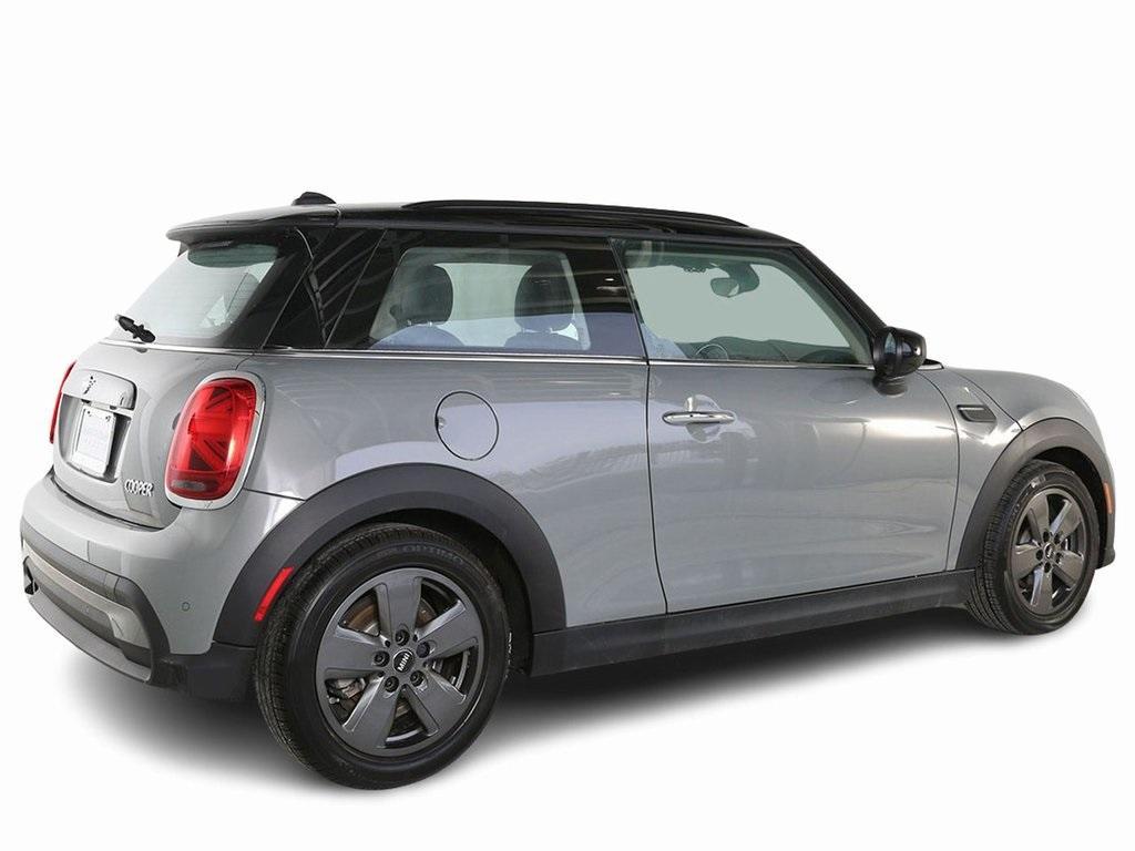 used 2022 MINI Hardtop car, priced at $24,990