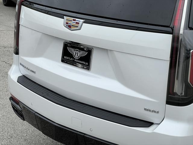 used 2021 Cadillac Escalade ESV car, priced at $65,990