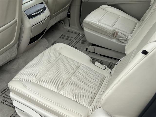 used 2021 Cadillac Escalade ESV car, priced at $65,990