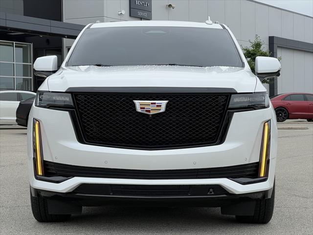 used 2021 Cadillac Escalade ESV car, priced at $65,990