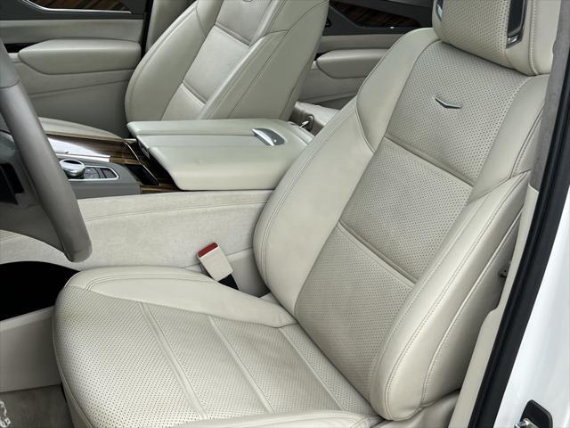 used 2021 Cadillac Escalade ESV car, priced at $65,990