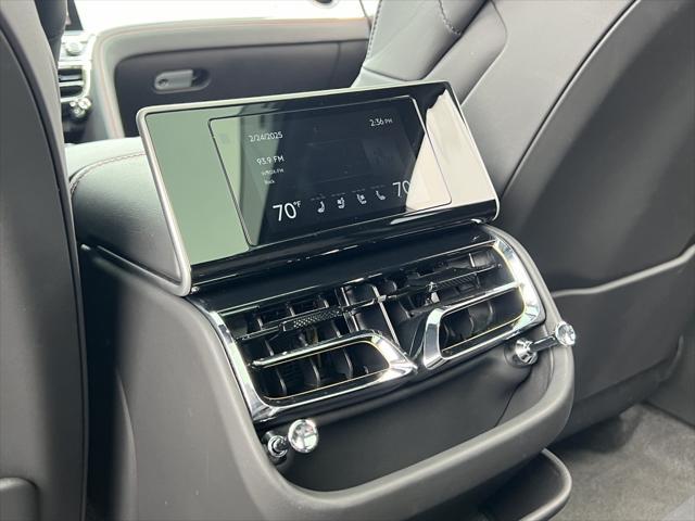 used 2023 Bentley Flying Spur car, priced at $212,990
