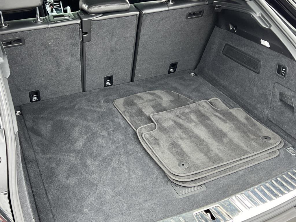 used 2020 Porsche Cayenne car, priced at $47,990