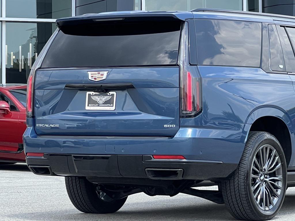 used 2025 Cadillac Escalade ESV car, priced at $122,990