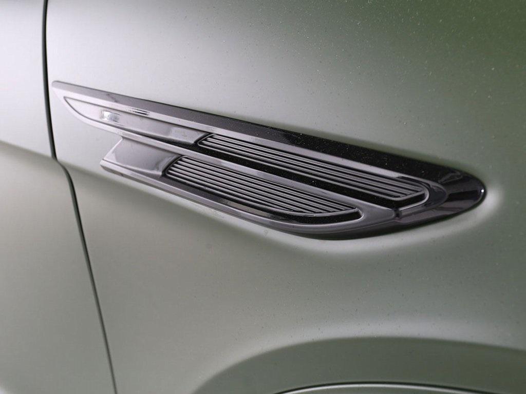 used 2025 Bentley Bentayga car, priced at $262,990