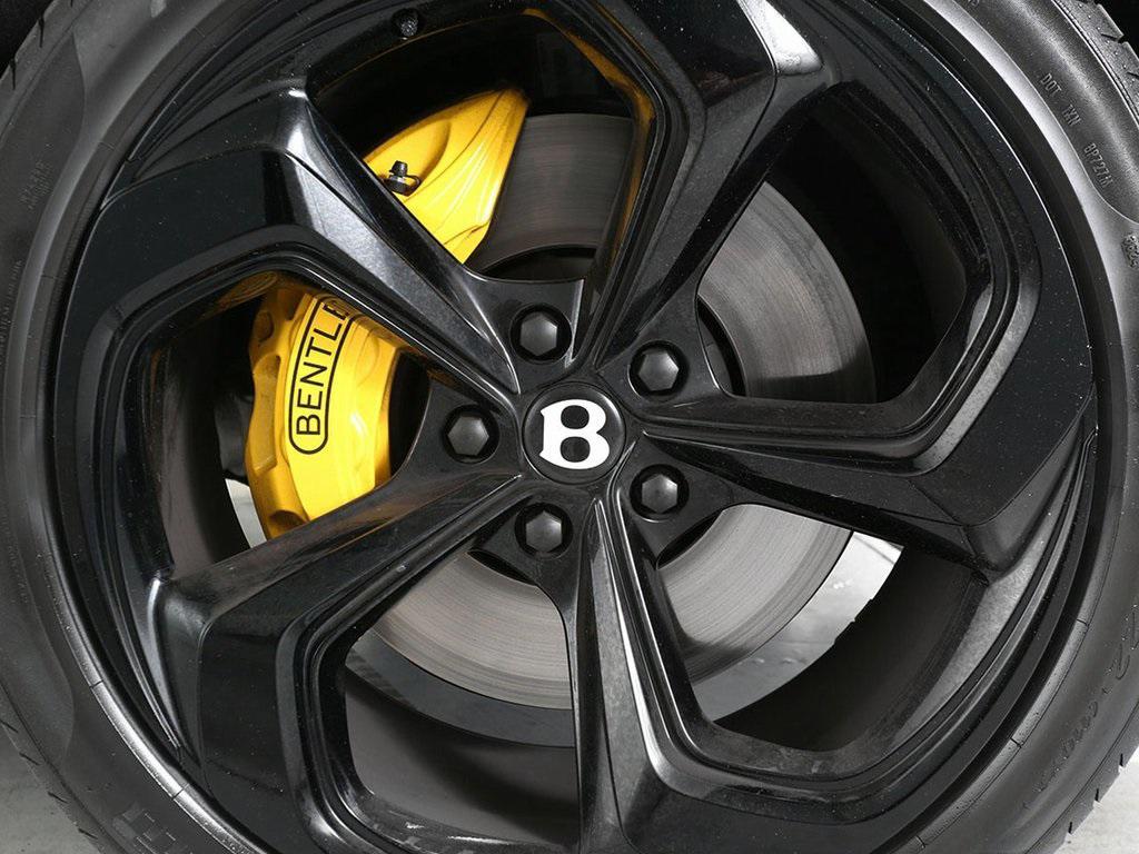 used 2025 Bentley Bentayga car, priced at $262,990