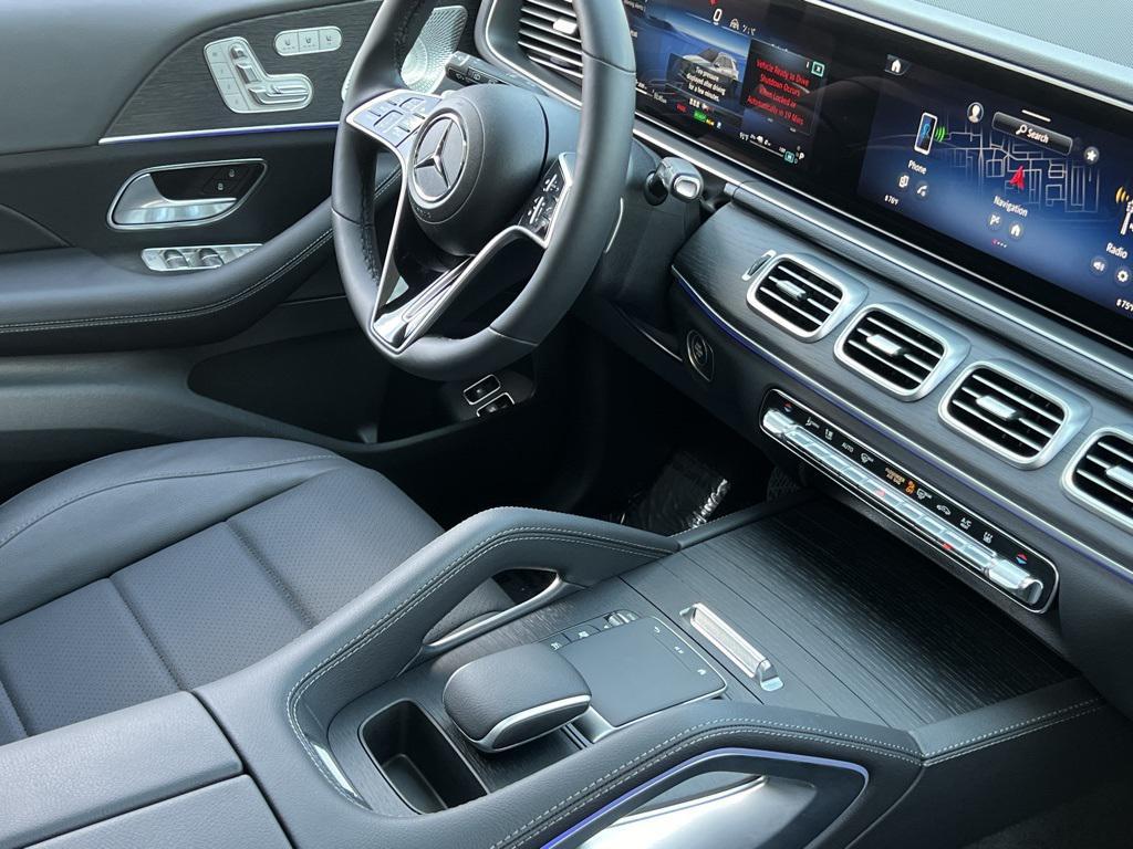 used 2025 Mercedes-Benz GLE 450e car, priced at $69,990