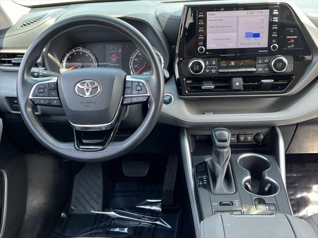 used 2021 Toyota Highlander car, priced at $24,990