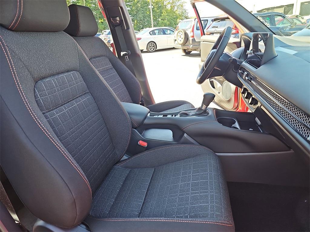 new 2026 Honda HR-V car, priced at $30,950