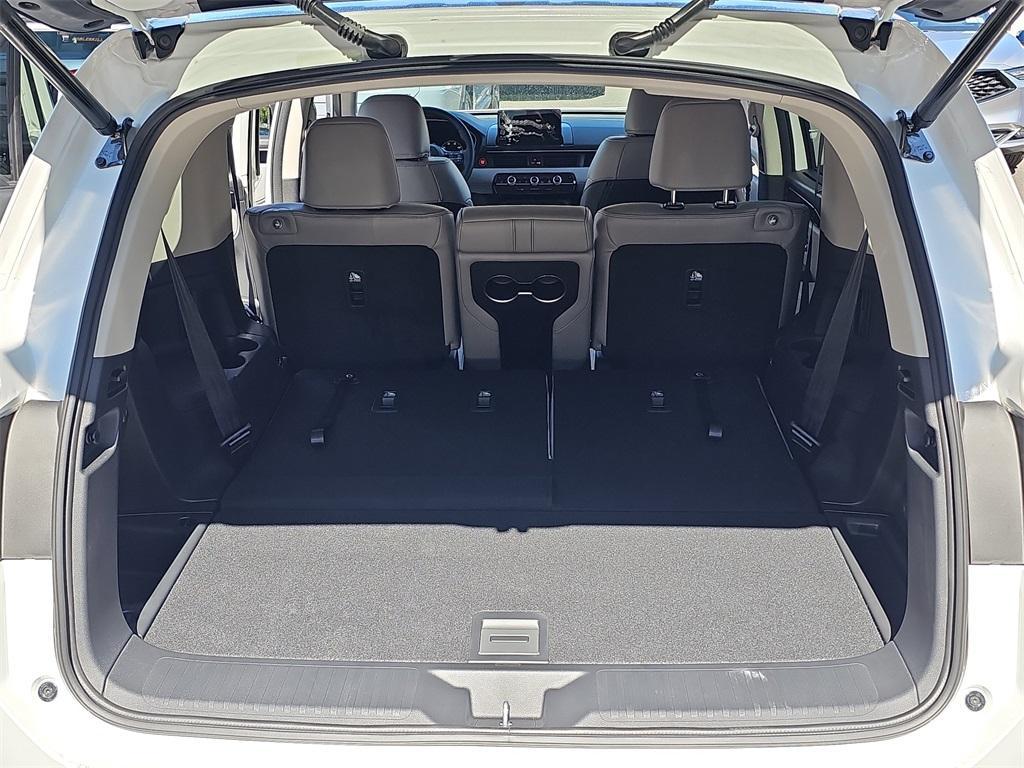 new 2025 Honda Pilot car, priced at $47,050