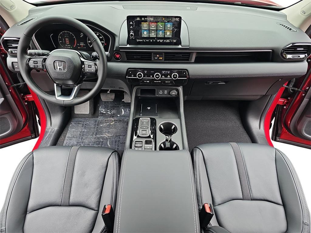 new 2025 Honda Pilot car, priced at $53,450