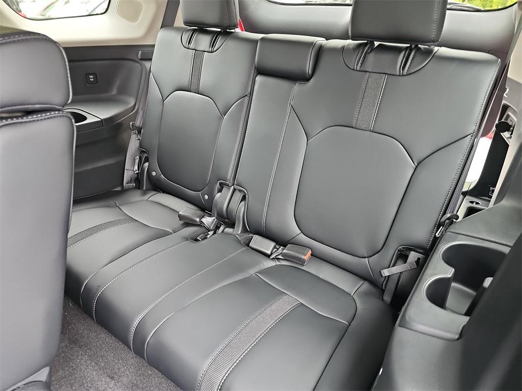 new 2025 Honda Pilot car, priced at $53,450