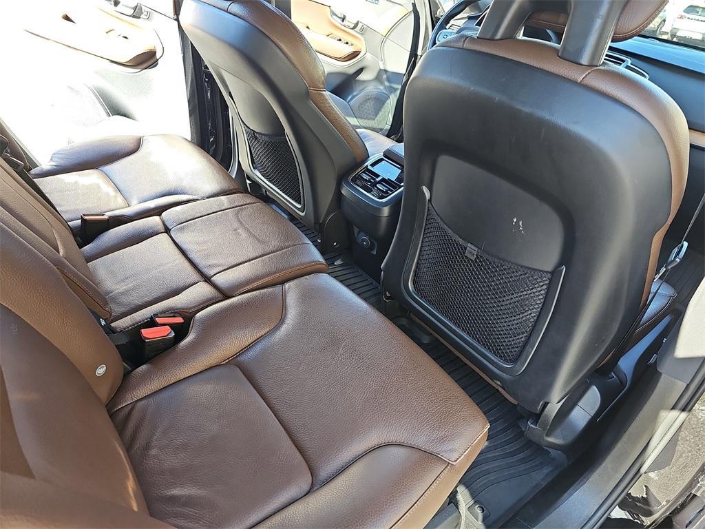 used 2022 Volvo XC90 car, priced at $32,195