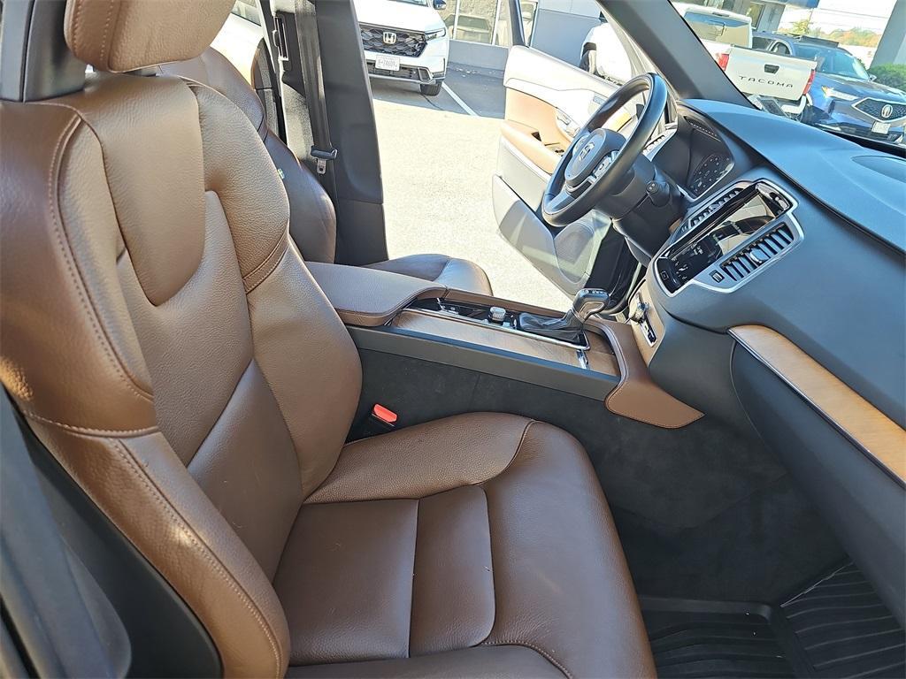 used 2022 Volvo XC90 car, priced at $32,195