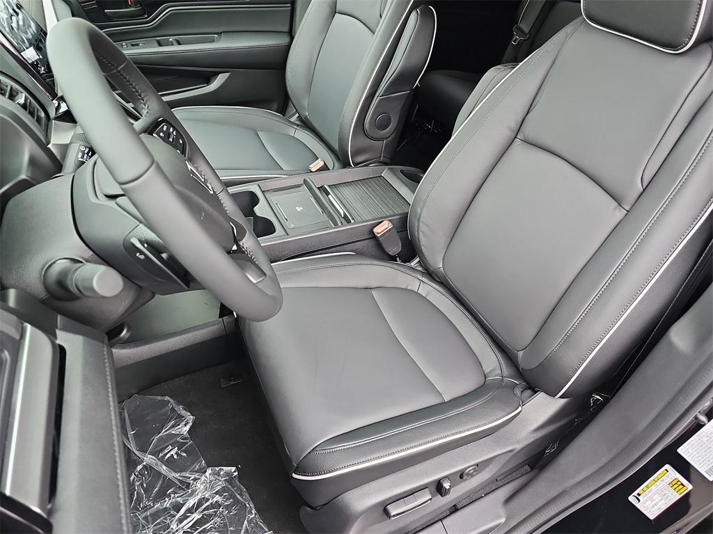 new 2026 Honda Odyssey car, priced at $48,990
