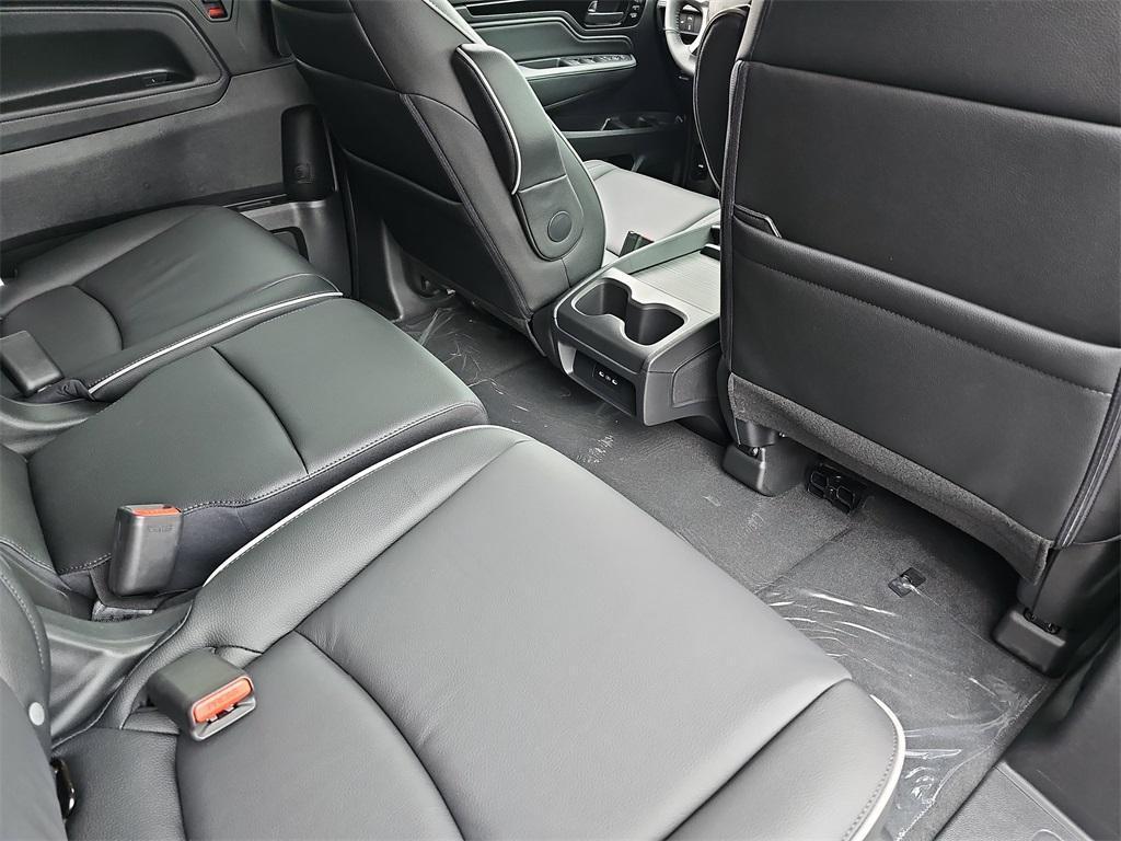 new 2026 Honda Odyssey car, priced at $48,990