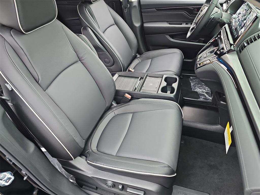 new 2026 Honda Odyssey car, priced at $48,990
