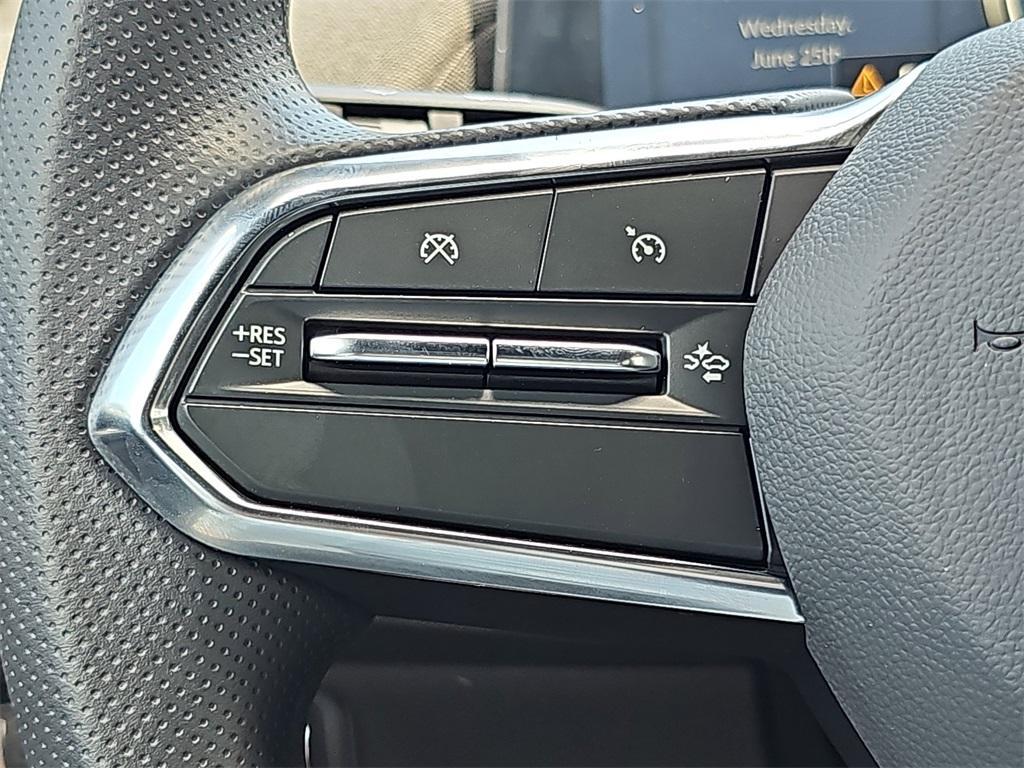 new 2025 Honda Prologue car, priced at $52,305