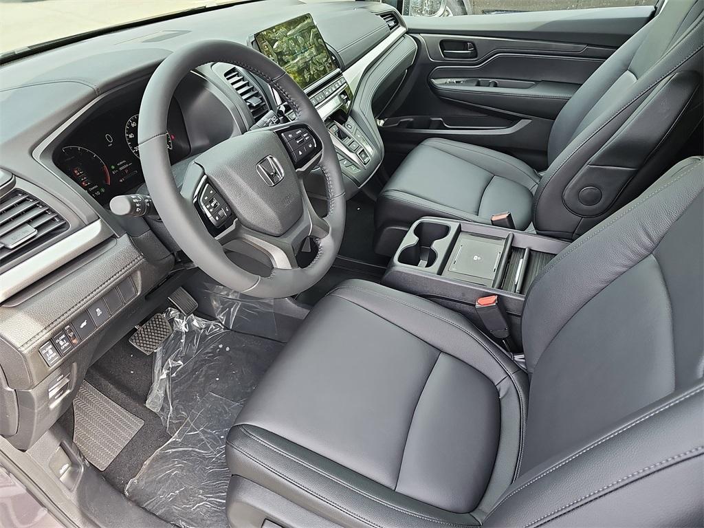 new 2026 Honda Odyssey car, priced at $44,290