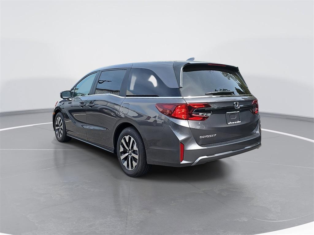 new 2026 Honda Odyssey car, priced at $44,290