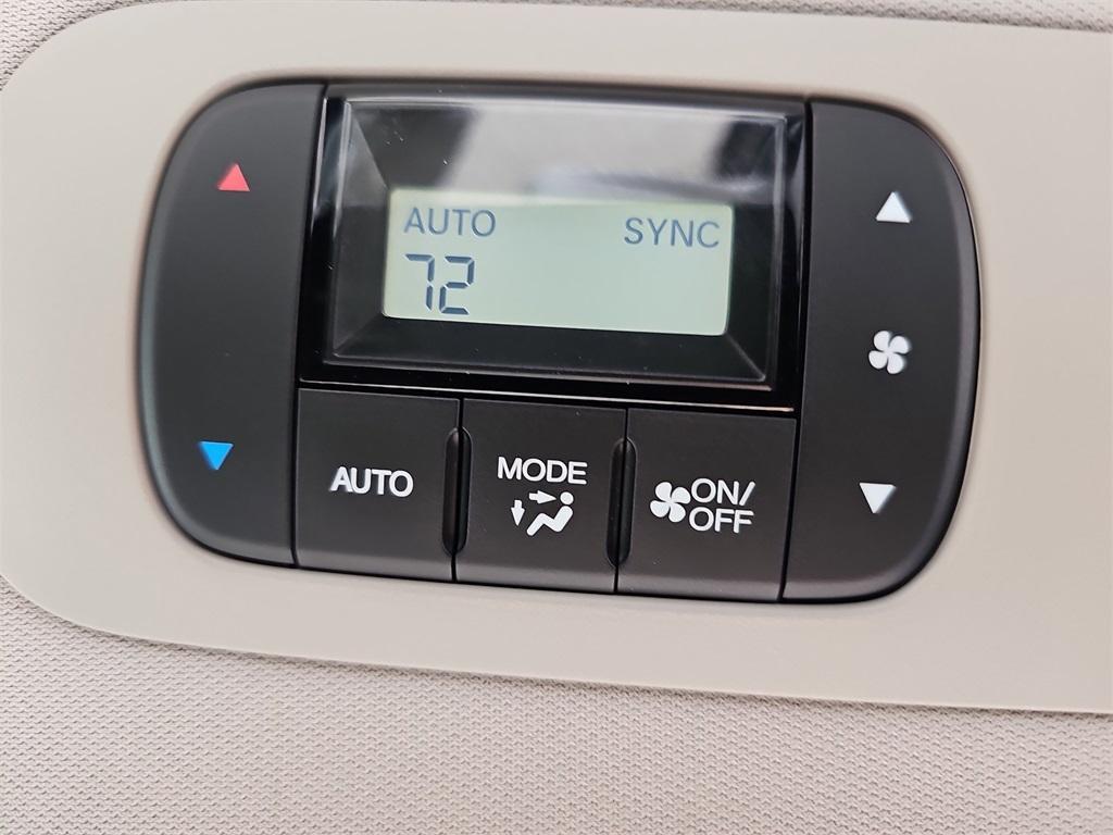 new 2026 Honda Odyssey car, priced at $44,290