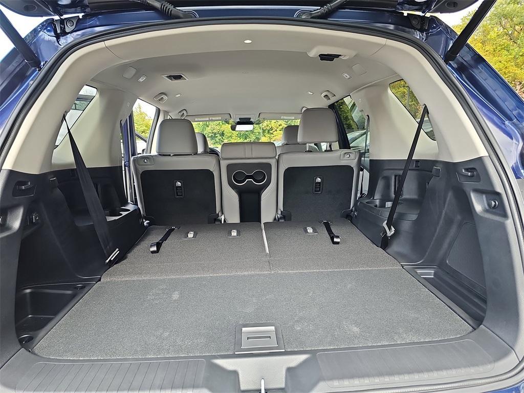 new 2025 Honda Pilot car, priced at $47,095