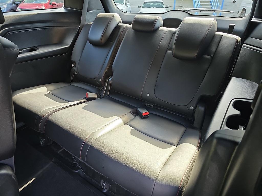 used 2023 Honda Odyssey car, priced at $32,194