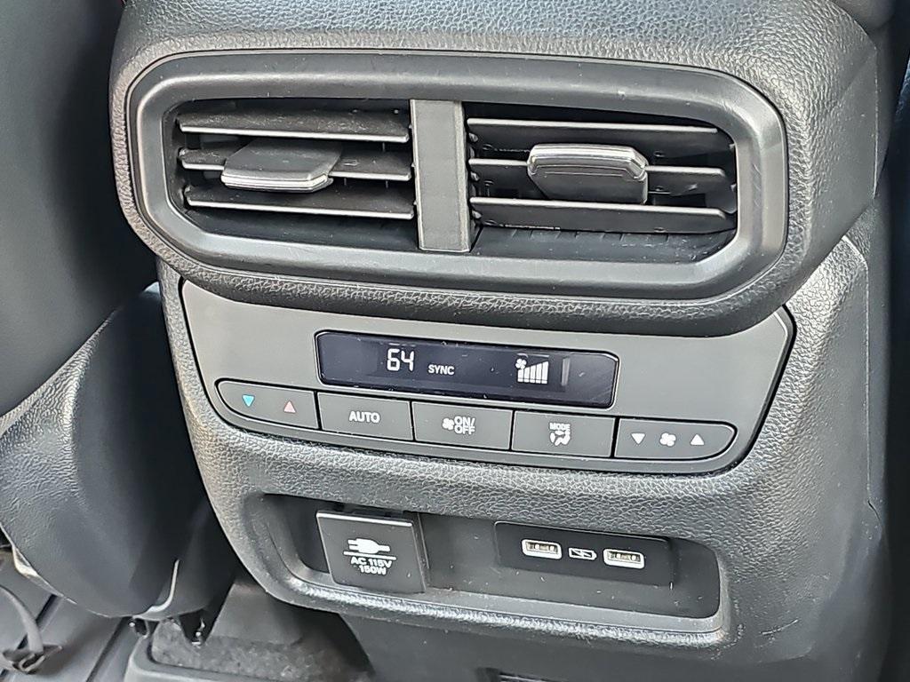used 2023 Honda Pilot car, priced at $36,994