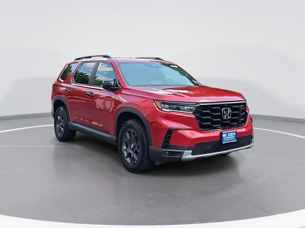 used 2023 Honda Pilot car, priced at $36,994