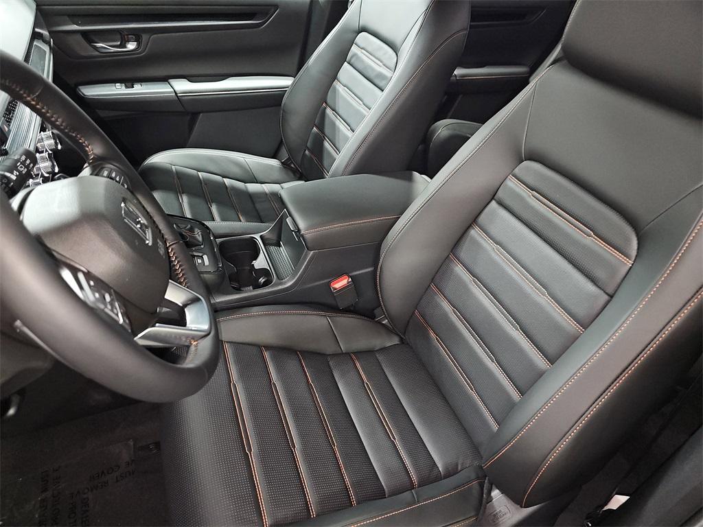 new 2026 Honda CR-V Hybrid car, priced at $41,675