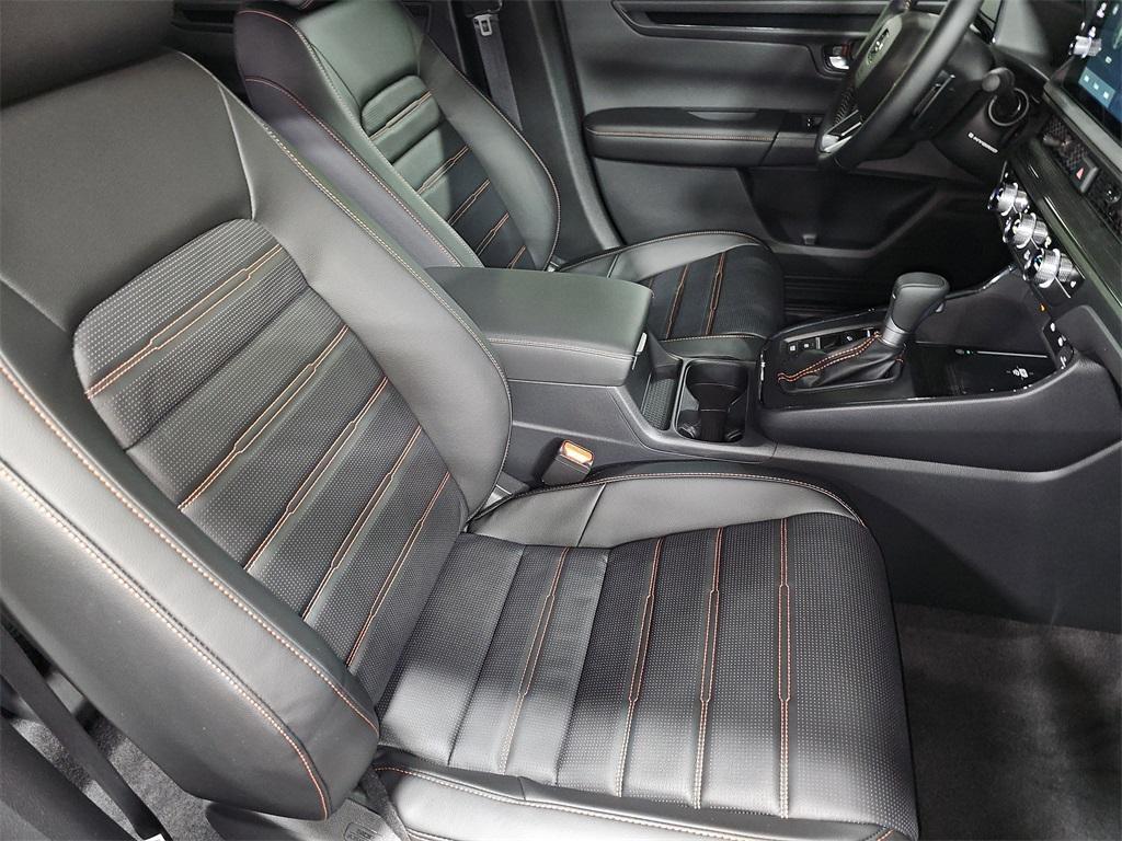 new 2026 Honda CR-V Hybrid car, priced at $41,675
