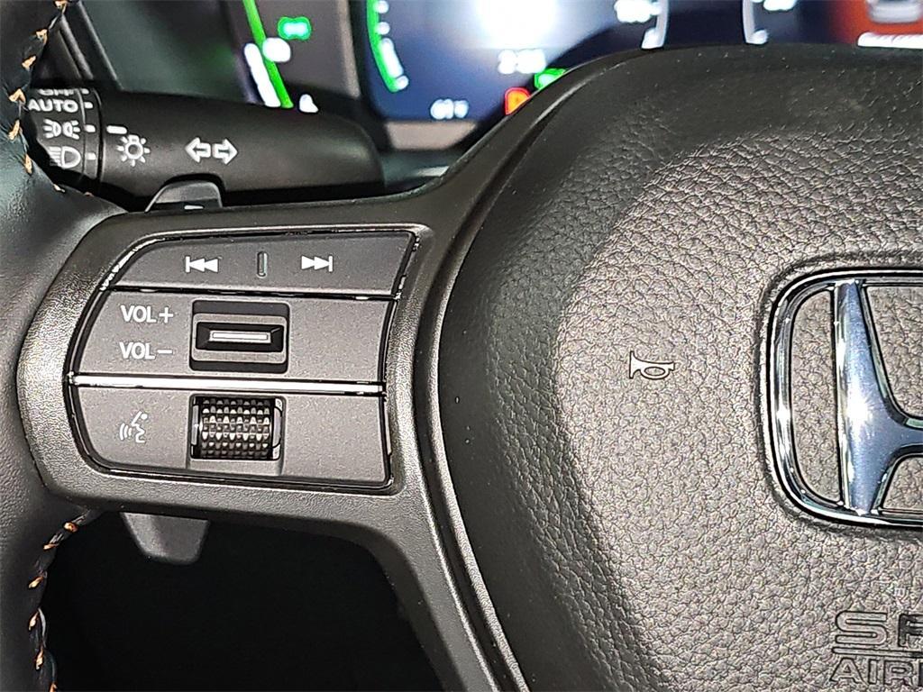 new 2026 Honda CR-V Hybrid car, priced at $41,675