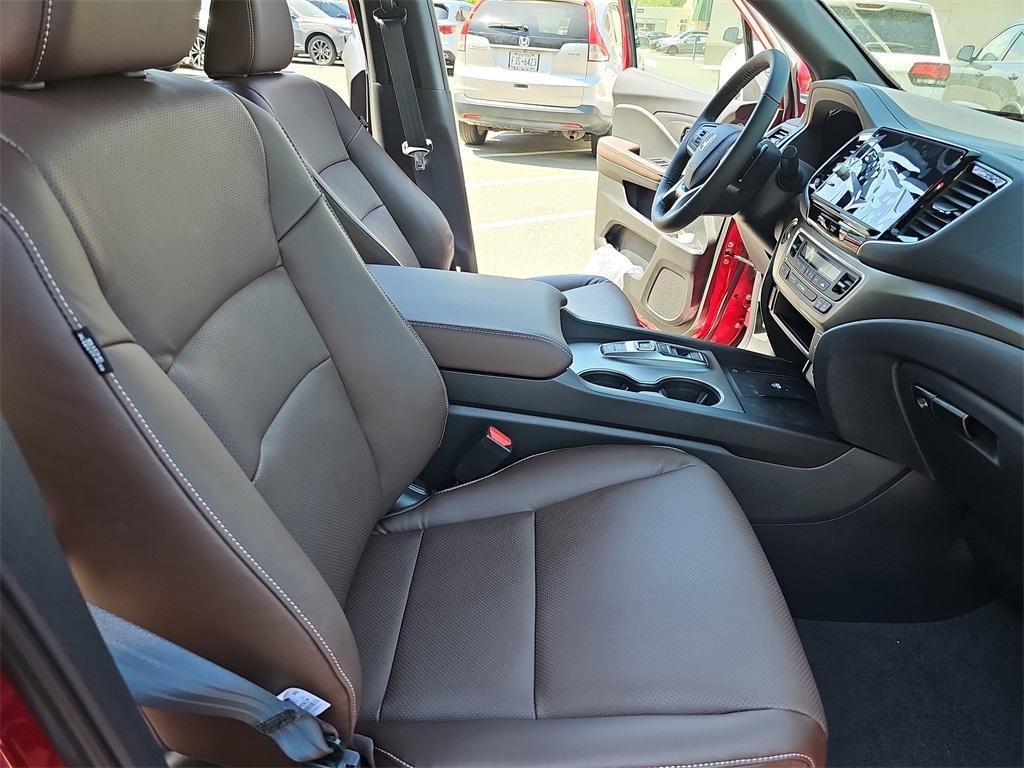 new 2025 Honda Ridgeline car, priced at $44,885