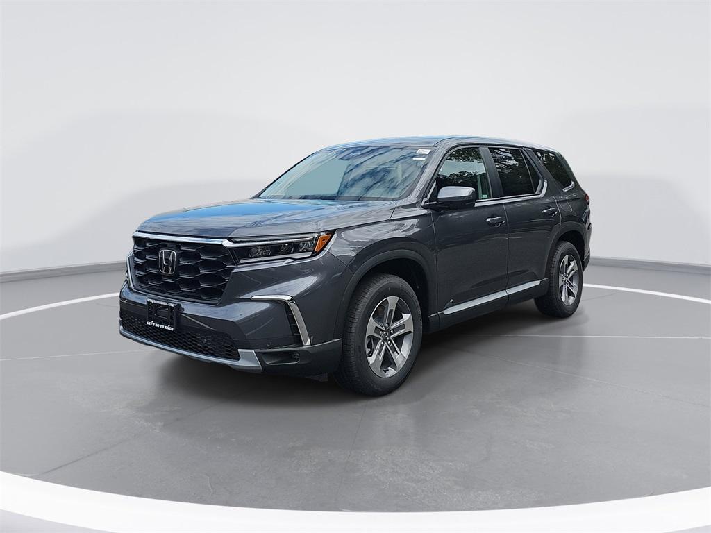 new 2025 Honda Pilot car, priced at $47,780
