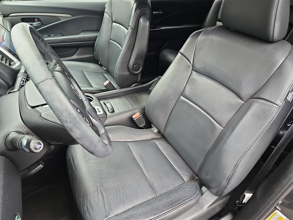 used 2018 Honda Pilot car, priced at $17,985
