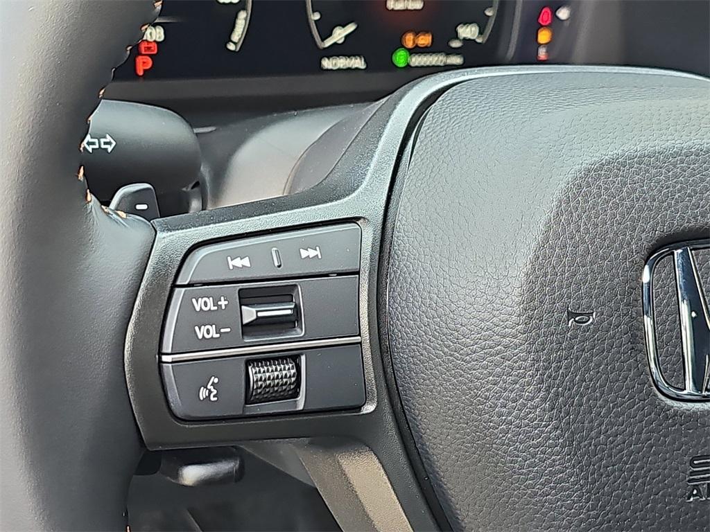 new 2026 Honda CR-V Hybrid car, priced at $41,675