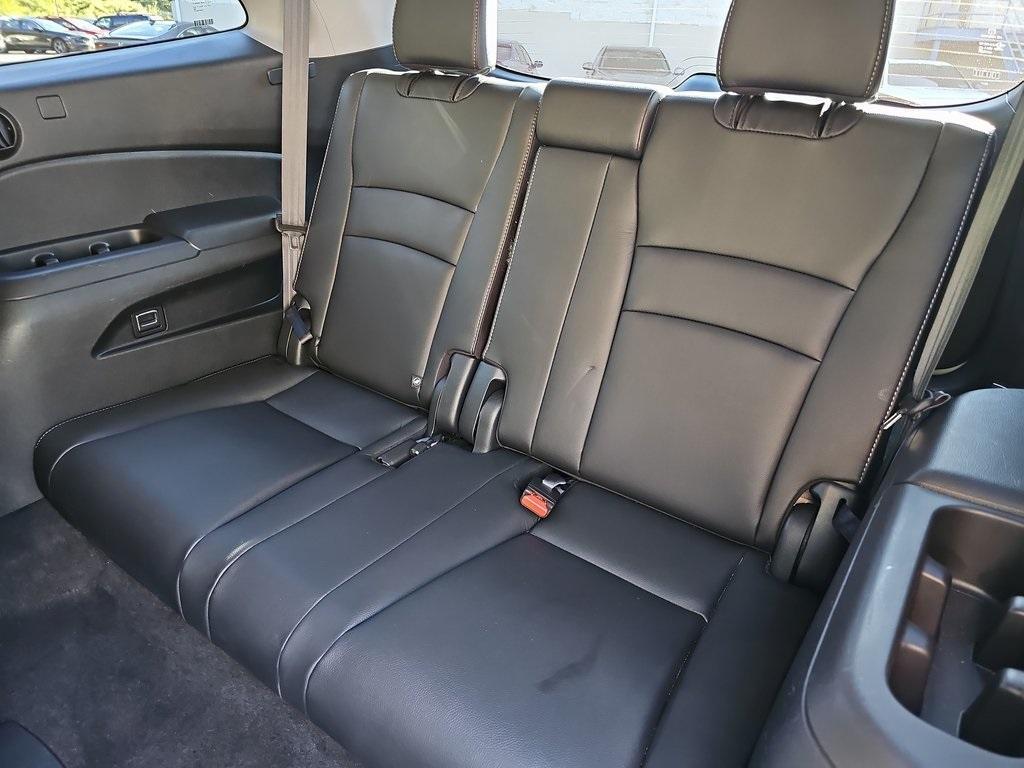 used 2022 Honda Pilot car, priced at $27,995