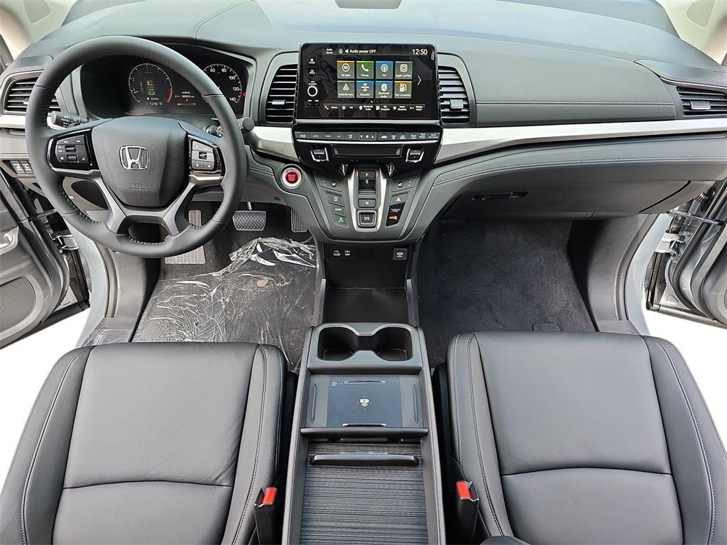 new 2026 Honda Odyssey car, priced at $45,685