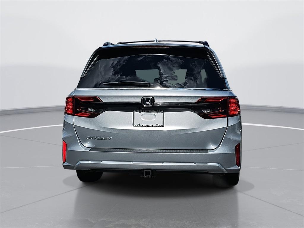 new 2026 Honda Odyssey car, priced at $45,685